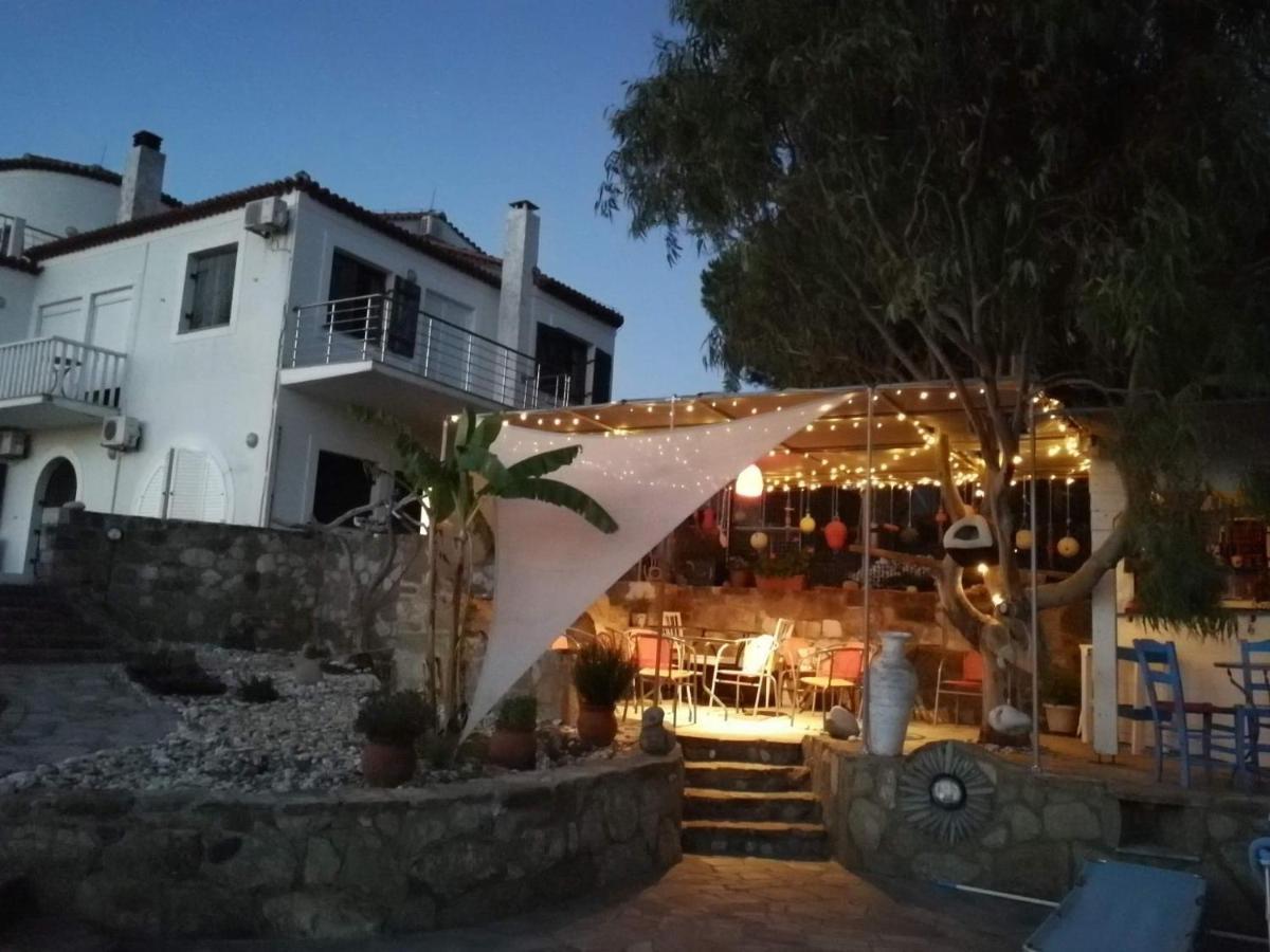 Charly Point Villa Methone Buitenkant foto