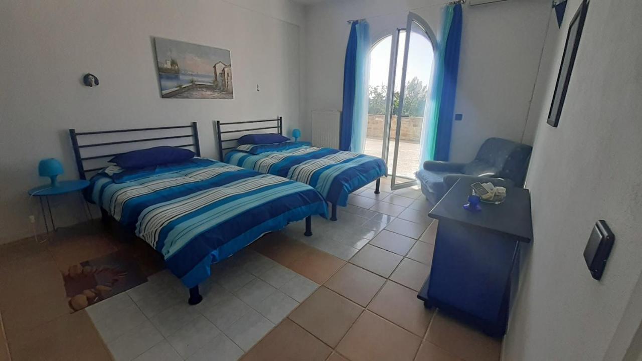 Charly Point Villa Methone Buitenkant foto