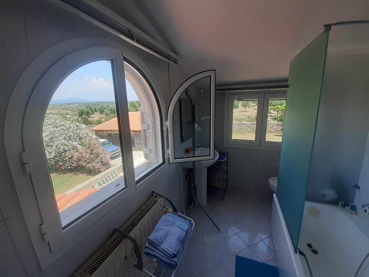 Charly Point Villa Methone Buitenkant foto