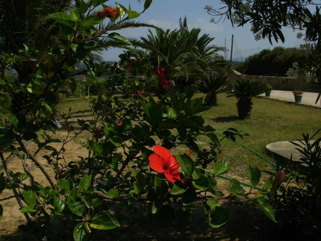 Charly Point Villa Methone Buitenkant foto